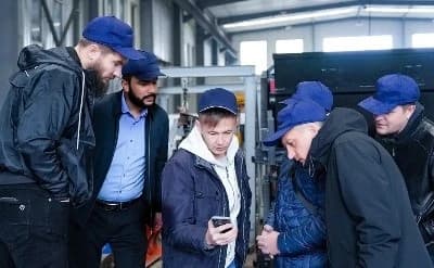 GANGYOU TOIMITTAA 304 RUOSTUMATONTA TERÄSTÄ OLEVIA PUTKEN PURISTUSLIITTIMIÄ VENÄLÄISILLE ASIAKKAILLE