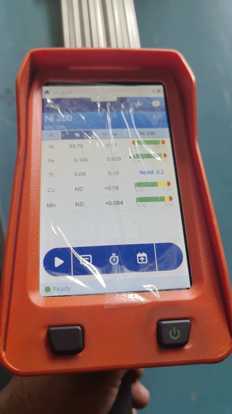 Puhdasta nikkeli 200 saumattomat putket on toimitettu Delawaren yliopistolle käytettäväksi laboratoriossa, joka tutkii vahvan emäksen korroosiomekanismeja.